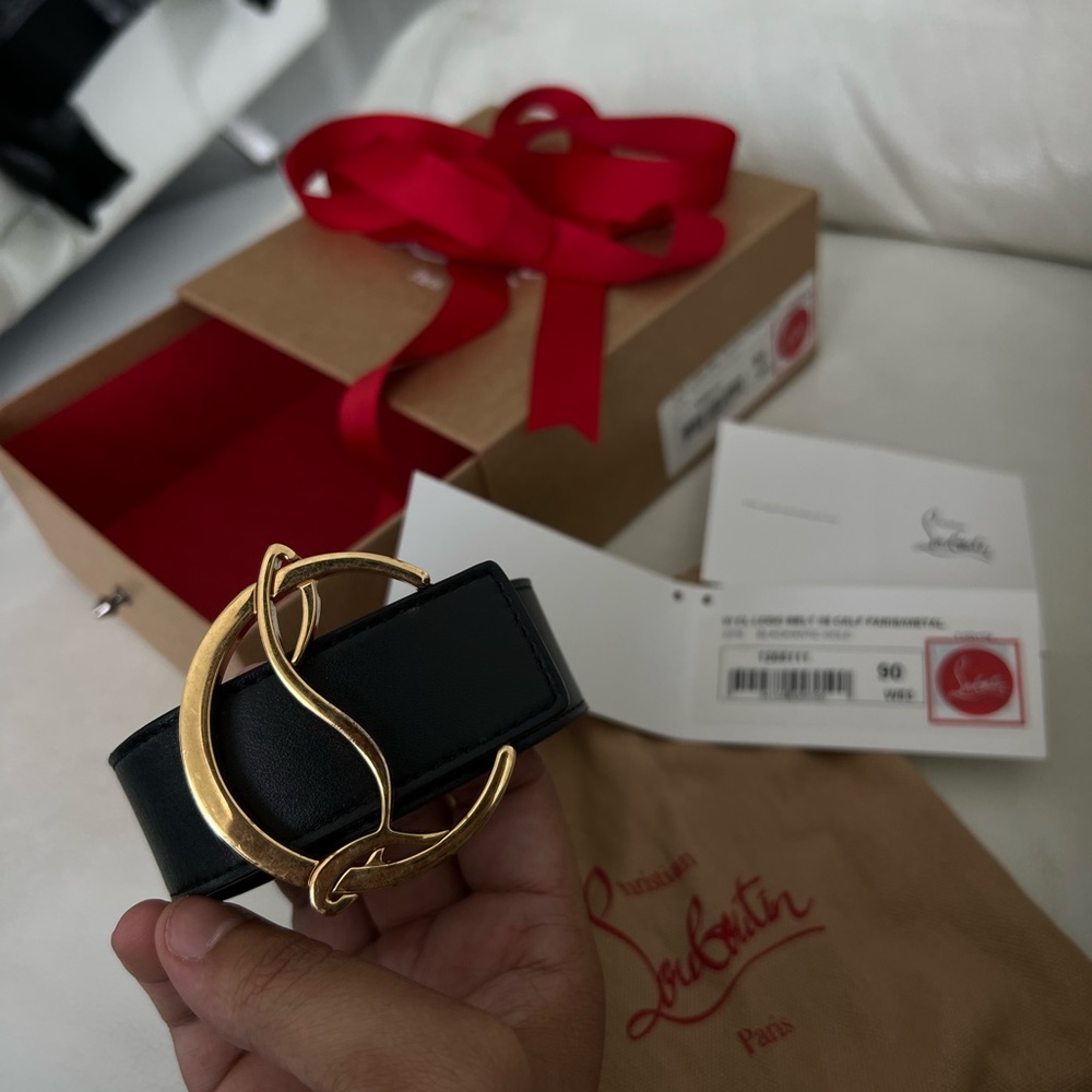 Christian louboutin heels size 7 and belt M new